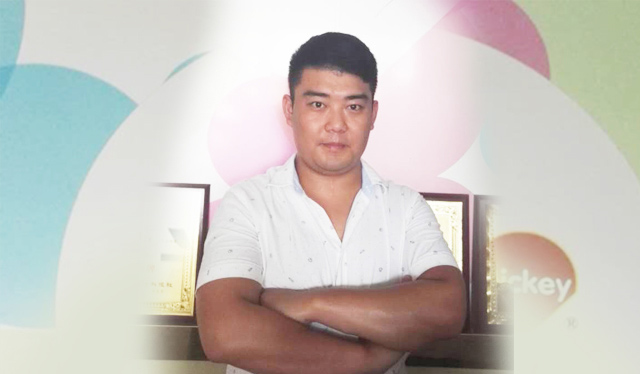 陈爱兴.jpg