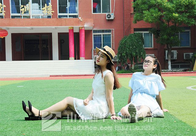 女生初中适合学什么.jpg