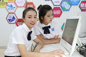 女孩子学什么技术有前景好