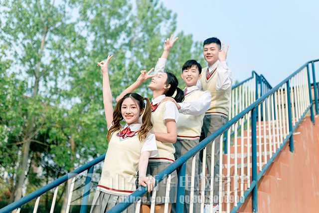 初中生学什么技术好
