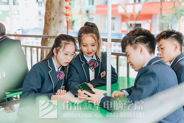 初中生上技校学什么有前途
