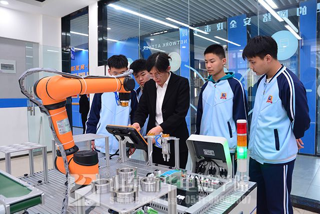 孩子没考上个高中可以去什么学校