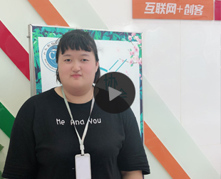 刘雅琪：自学平面设计，再来新华精技