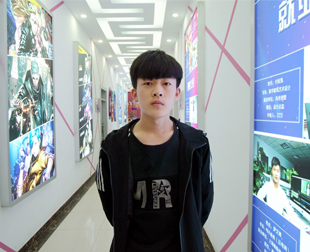 荣佑帅：学习电脑技术，选择山东新华正确