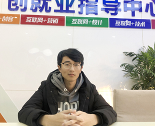 陈泓宇：就业之后再“回炉”，选择新华学开发