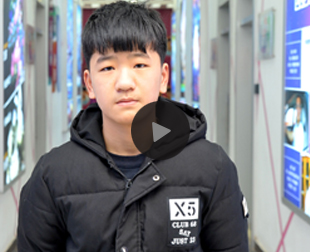 杨川翔：四川小伙来山东，选择新华学VR